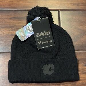 Women’s Calgary Flames Fanatics Hat